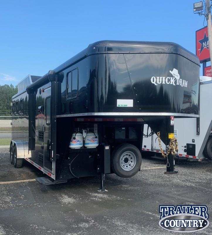 2022 Bison Trailers 7306 Quickdraw 3 Horse Living Quarters Trailer IN