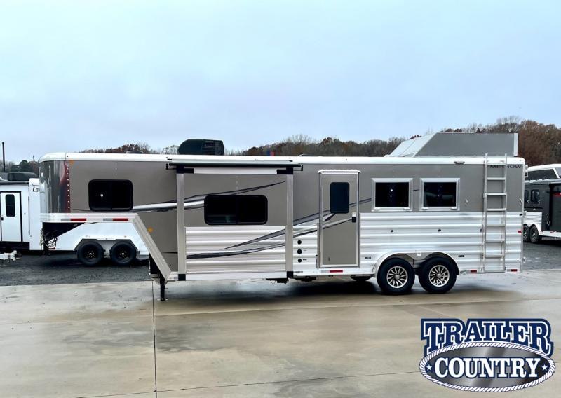 2023 Merhow Next Generation 7209 RKS 2 Horse Living Quarters with