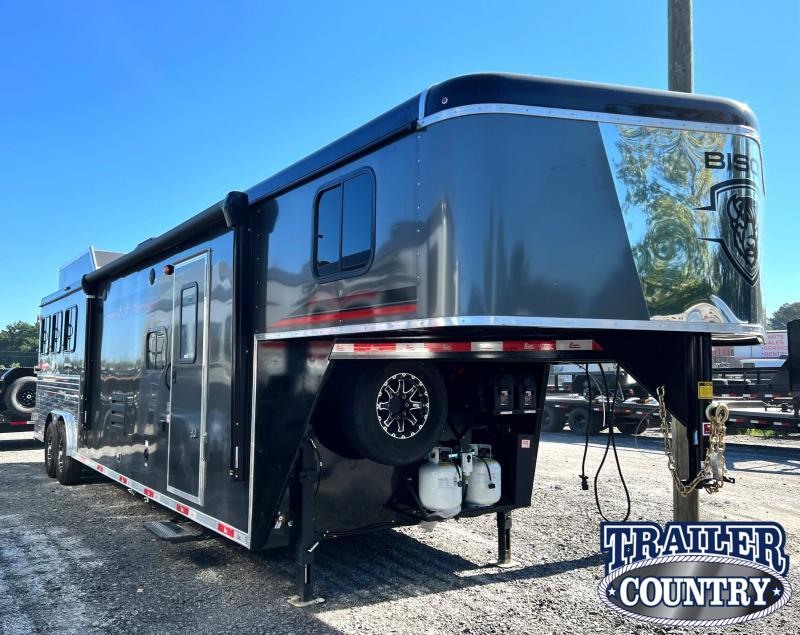 2023 Bison Trailers Silverado 8316.S.R Living Quarters Trailer w/Slide Out/Rear Side Load DEMO