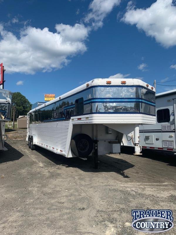 1997 Side Kick 4 Horse Gooseneck Horse Trailer 1997 Side Kick 4 Horse Gooseneck Horse Trailer