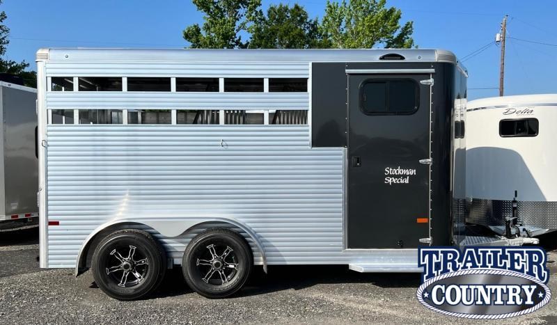 2023 Sundowner Trailers Stockman Special 3 Horse Bumper Pull Livestock Trailer 2023 Sundowner Trailers Stockman Special 3 Horse Bumper Pull Livestock Trailer