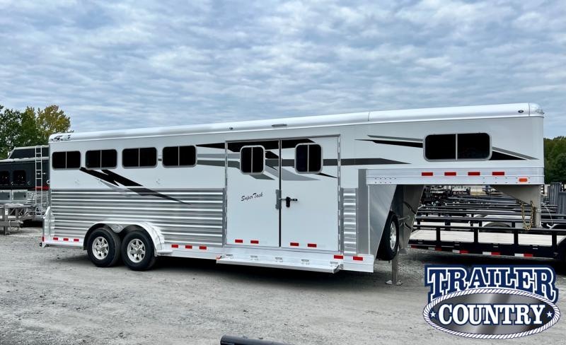 2023 Sundowner Trailers 4 Horse Trainers Trailer with Super Tack 2023 Sundowner Trailers 4 Horse Trainers Trailer with Super Tack