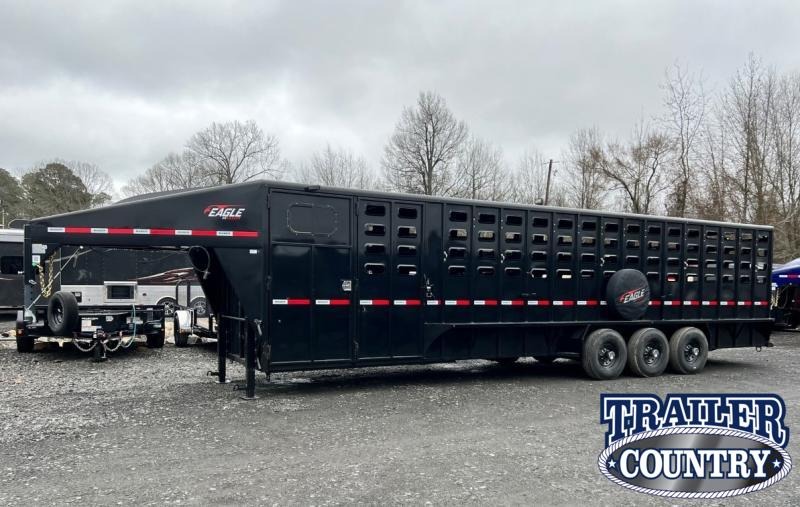 2023 Maxxim Industries 32' Stock Combo Trailer 2023 Maxxim Industries 32' Stock Combo Trailer