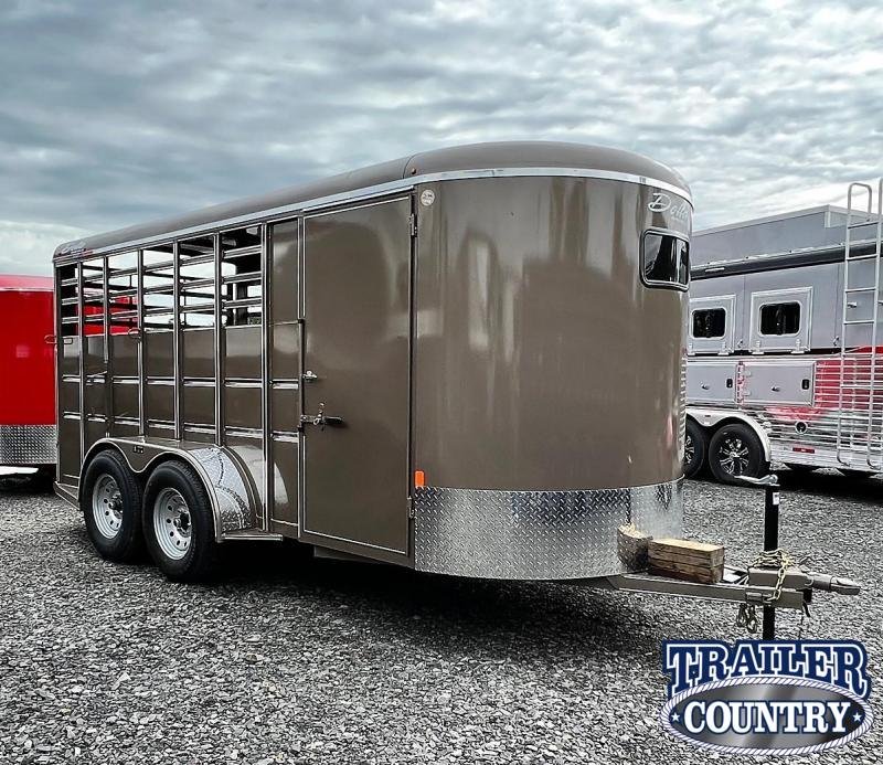 2022 Delta Manufacturing 500 3 Horse Combo Livestock Trailer 2022 Delta Manufacturing 500 3 Horse Combo Livestock Trailer