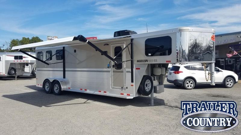 2020 Sundowner 3 Horse Trailer with Living Quarters 2020 Sundowner 3 Horse Trailer with Living Quarters