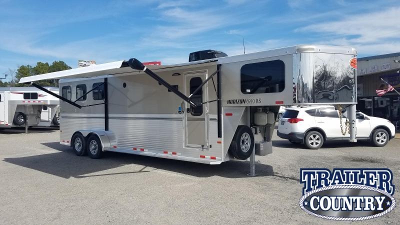 2020 Sundowner 3 Horse Trailer with Living Quarters 2020 Sundowner 3 Horse Trailer with Living Quarters