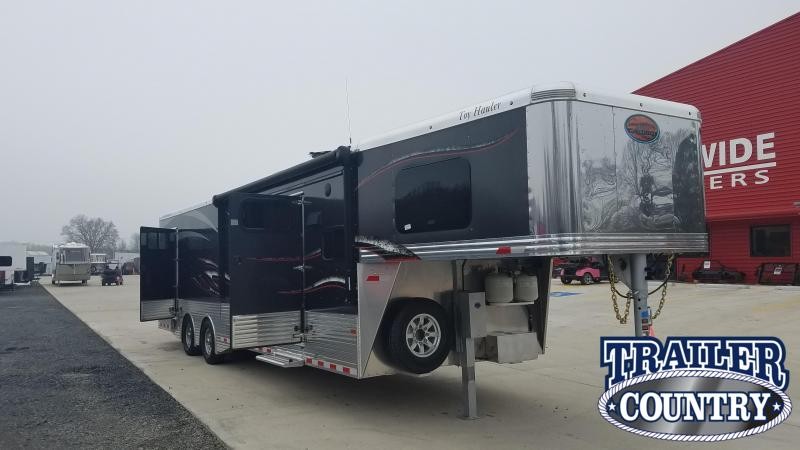 2020 Sundowner Trailers 37' Toy Hauler 2020 Sundowner Trailers 37' Toy Hauler