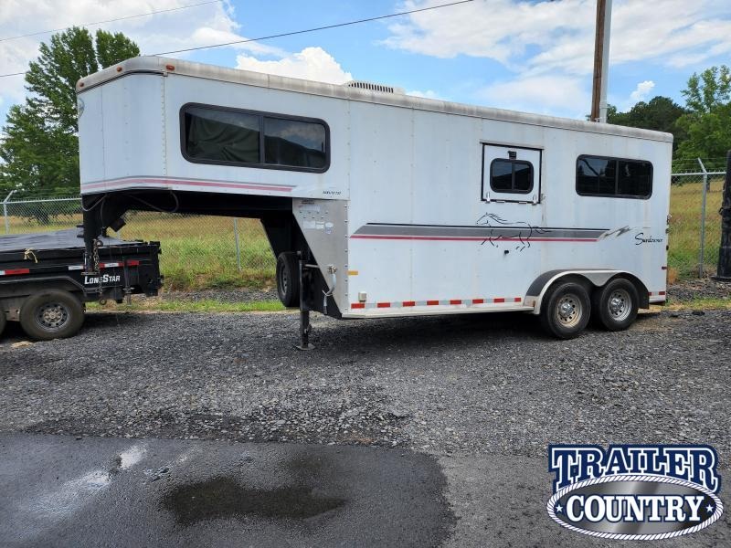 2003 Sundowner Trailers 2 HORSE Horse Trailer 2003 Sundowner Trailers 2 HORSE Horse Trailer