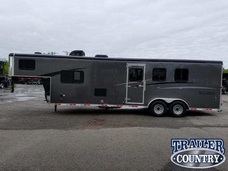 2020 Bison 7311TH Horse Trailer with Living Quarters 2020 Bison 7311TH Horse Trailer with Living Quarters
