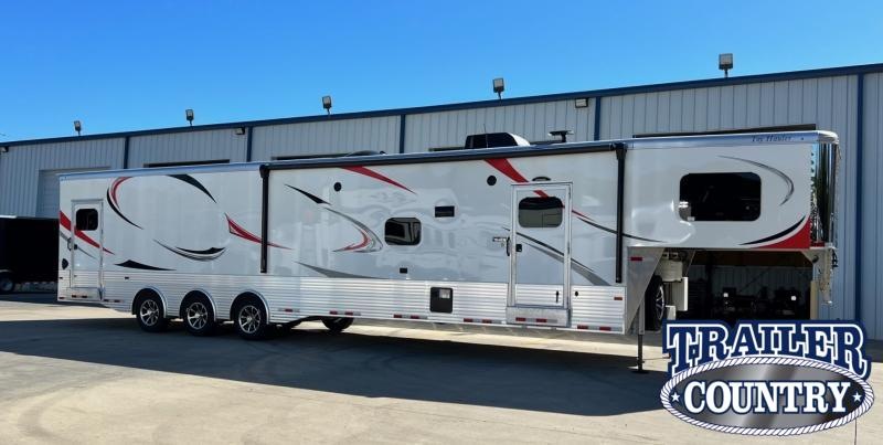 2023 Sundowner Trailers 2686 Garage Model Toy Hauler 2023 Sundowner Trailers 2686 Garage Model Toy Hauler