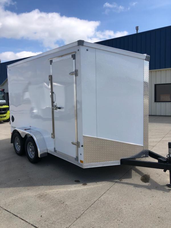 2023 Stealth Trailers Titan  Cargo / Enclosed Trailer tMYtiC1vnn68