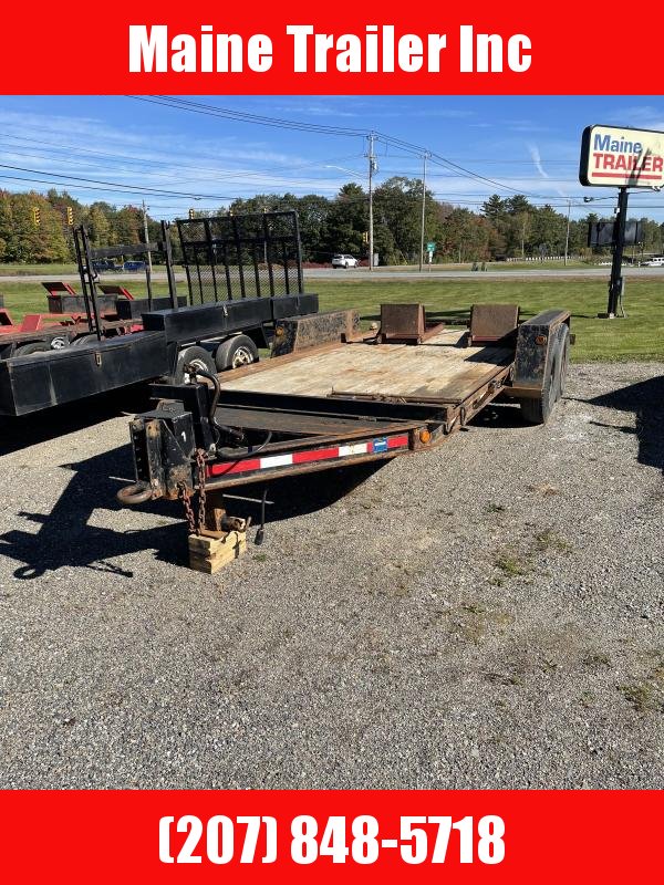 2004 Towmaster Trailers T-12DD Equipment Trailer 2004 Towmaster Trailers T-12DD Equipment Trailer