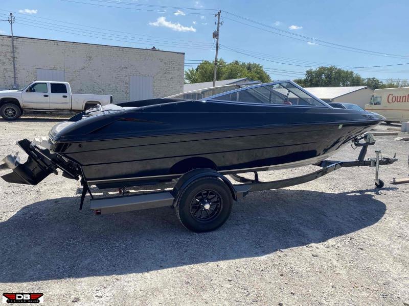 1993 Bayliner Capri 185 CAPRI Bowrider 1993 Bayliner Capri 185 CAPRI Bowrider