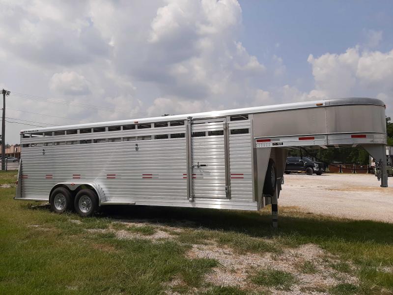 W-W 24' x 7' Bright Line Stockman Aluminum Gooseneck Livestock Trailer W-W 24' x 7' Bright Line Stockman Aluminum Gooseneck Livestock Trailer