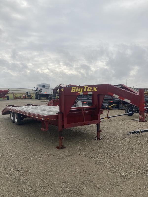 2004 Big Tex Trailers 25' GN Equipment Trailer 2004 Big Tex Trailers 25' GN Equipment Trailer