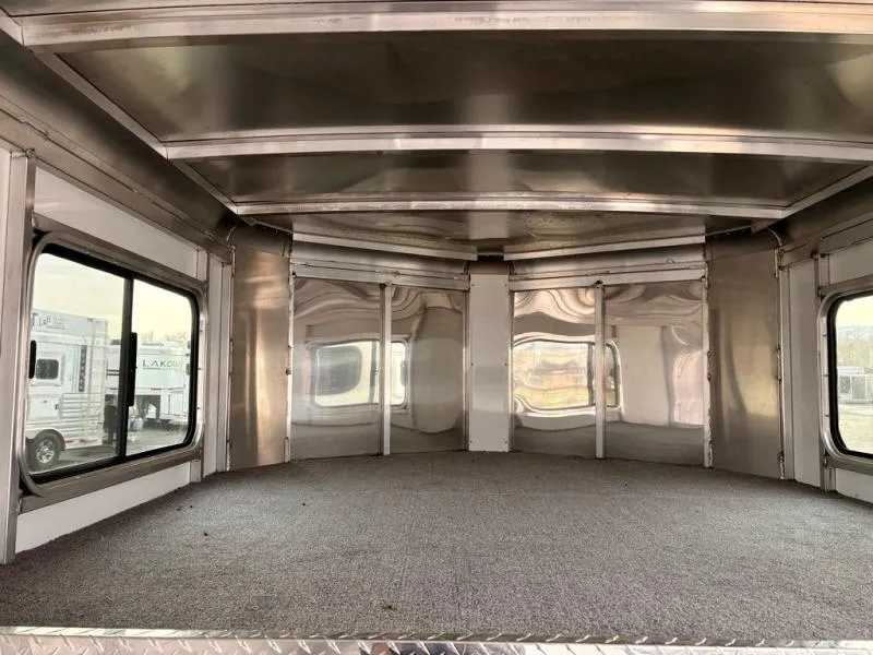 Trailer Image