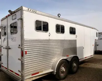 2001 EXISS 3 Horse Gooseneck