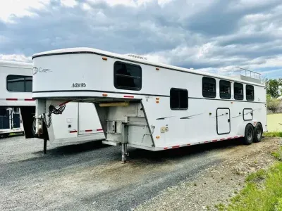 2005 CLASSIC 4 HORSE LQ 