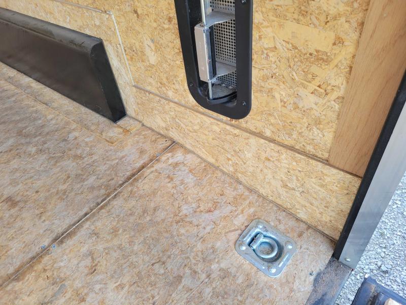 used Cargo (Enclosed) Trailers Discovery Trailers  for sale, in Hustisford, WI Thumbnail 14