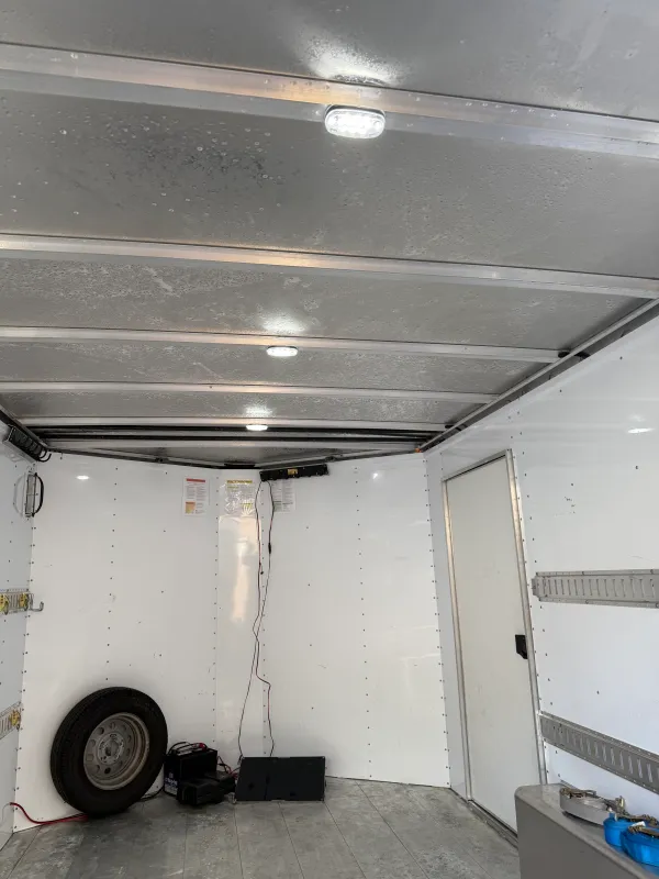 used Cargo (Enclosed) Trailers Featherlite  for sale, in Edmonds, WA Thumbnail 4