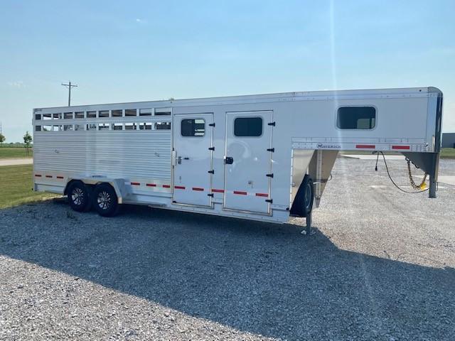 2022 EBY Maverick 24'x6'11"x7' Stock Combo 2022 EBY Maverick 24'x6'11"x7' Stock Combo