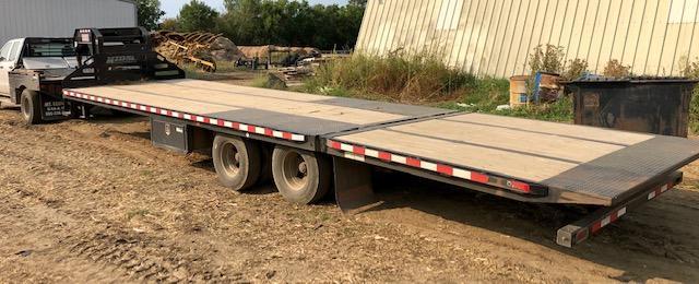 2016 Midsota 32' Gooseneck Equipment Trailer w/ Hyd Tail 2016 Midsota 32' Gooseneck Equipment Trailer w/ Hyd Tail
