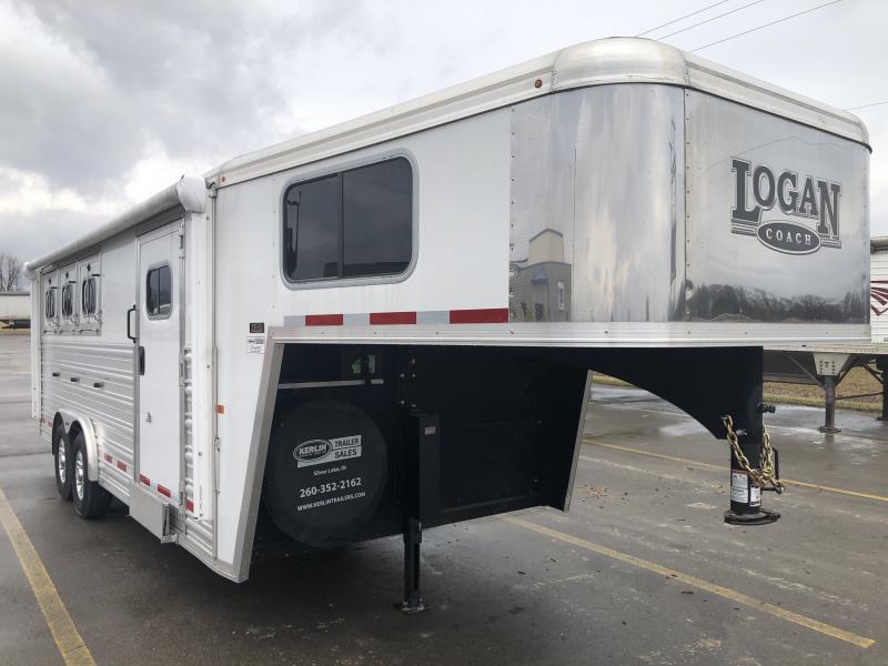 2017 Logan Coach 3-Horse Gooseneck Trailer 2017 Logan Coach 3-Horse Gooseneck Trailer