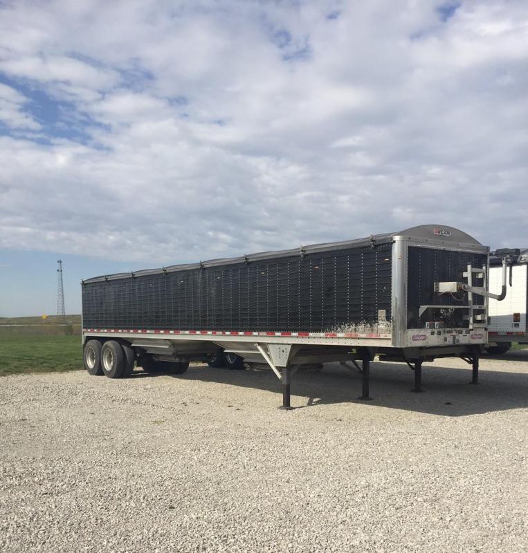 2015 Wilson Trailer Company HOPPER Hopper Trailer 2015 Wilson Trailer Company HOPPER Hopper Trailer