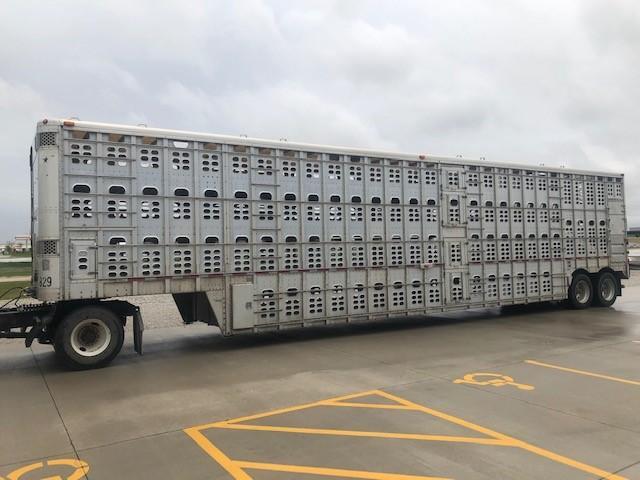 2007 Wilson 53'x102" 4-deck Closed Tandem 2007 Wilson 53'x102" 4-deck Closed Tandem