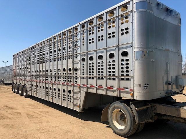 2011 Wilson 53' Quad Combo Livestock-Semi 2011 Wilson 53' Quad Combo Livestock-Semi