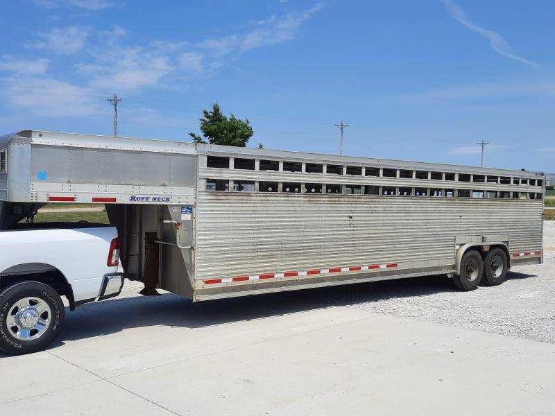2016 EBY 30'x8'x6'6" Ruff Neck Livestock Trailer 2016 EBY 30'x8'x6'6" Ruff Neck Livestock Trailer
