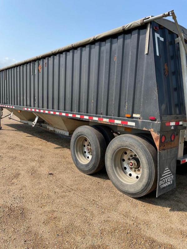 2009 Jet Company Trailers JET Grain Hopper 2009 Jet Company Trailers JET Grain Hopper