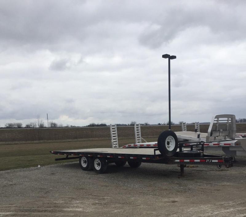 2014 PJ Trailers Equipment Equipment Trailer 2014 PJ Trailers Equipment Equipment Trailer