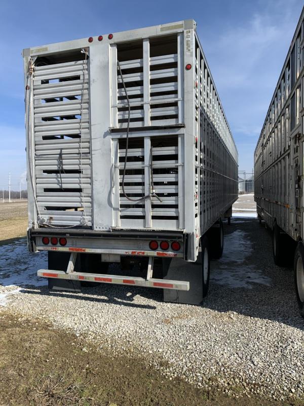 1999 EBY Livestock Trailer 1999 EBY Livestock Trailer