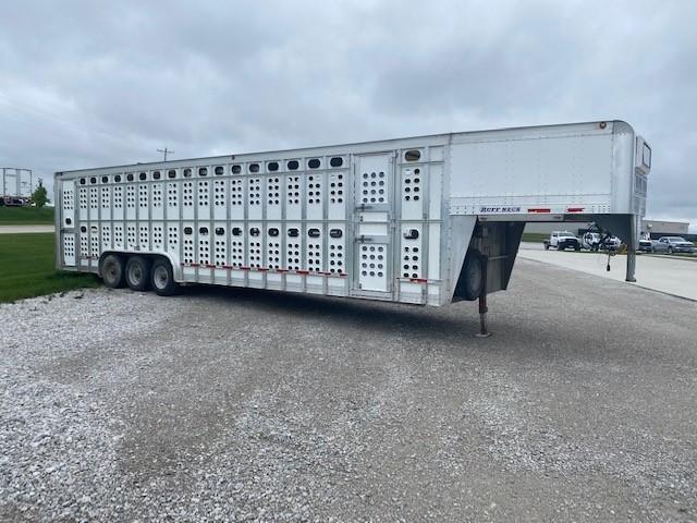 2018 EBY Ruff Neck 35'x8'x7'6" Double Deck Livestock Trailer 2018 EBY Ruff Neck 35'x8'x7'6" Double Deck Livestock Trailer
