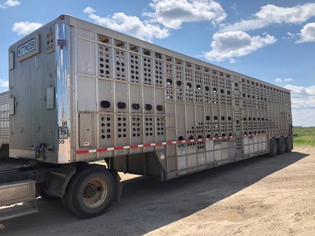 2014 Eby 53' Bullride Livestock Semi Trailer 2014 Eby 53' Bullride Livestock Semi Trailer