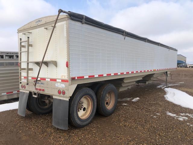 1993 Wilson Trailer Company Semi Trailer Grain Hopper 1993 Wilson Trailer Company Semi Trailer Grain Hopper