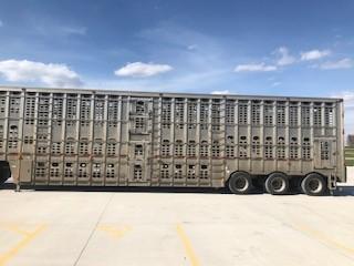 2009 Wilson 53'x102"x13'6" Tri-Axle 3-deck 2009 Wilson 53'x102"x13'6" Tri-Axle 3-deck