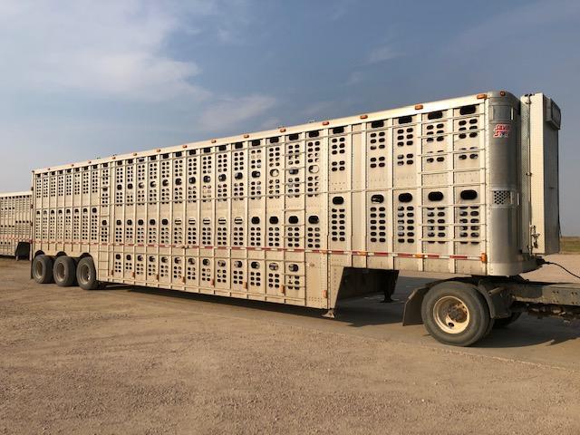 2012 Wilson 53' Hog Friendly Combo Tri Axle 2012 Wilson 53' Hog Friendly Combo Tri Axle