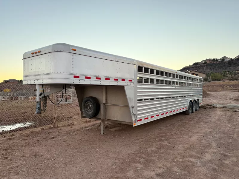 used Horse Trailers Elite Trailers  for sale, in Saint George, UT Thumbnail 2