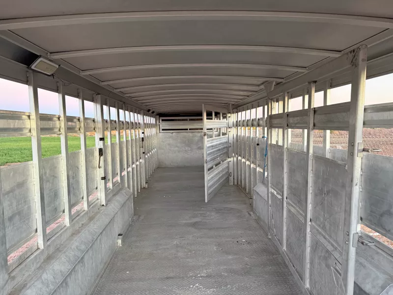 used Horse Trailers Elite Trailers  for sale, in Saint George, UT Thumbnail 5