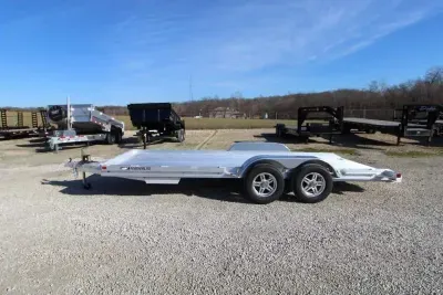 2025 Featherlite Trailers 3110-0017