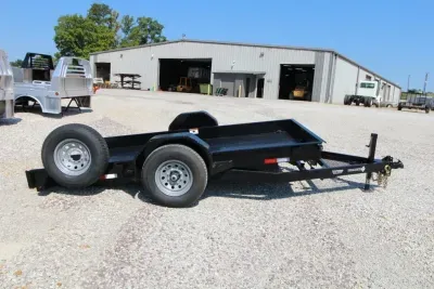 2027 Diamond T 7912SLT