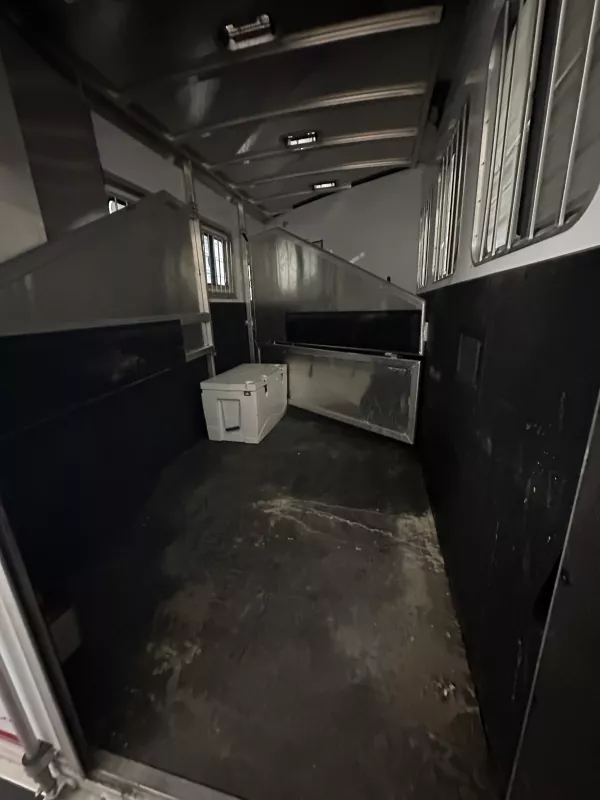 used Horse Trailers Exiss Trailers  for sale, in Helotes, TX Thumbnail 5