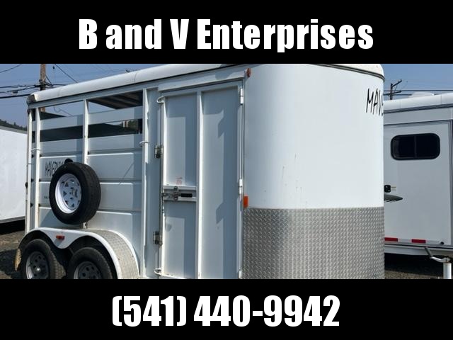 2013 C and B Quality Trailer Works 2H Bumper Pull Horse Trailer 2013 C and B Quality Trailer Works 2H Bumper Pull Horse Trailer