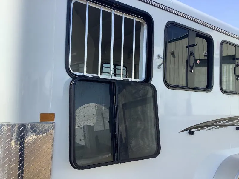 new Horse Trailers Thuro-Bilt  for sale, in Nisku, AB Thumbnail 13