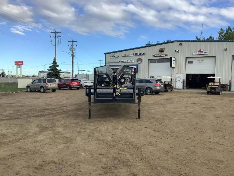 used Equipment / Flatbed Trailers Rainbow Trailers  for sale, in Nisku, AB Thumbnail 8