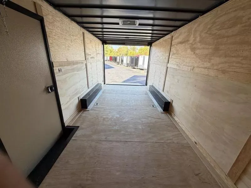 new Cargo (Enclosed) Trailers Diamond Cargo  for sale, in Middletown, OH Thumbnail 6