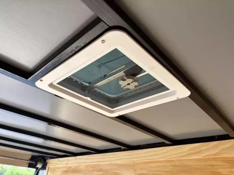 new Cargo (Enclosed) Trailers Diamond Cargo  for sale, in Middletown, OH Thumbnail 10