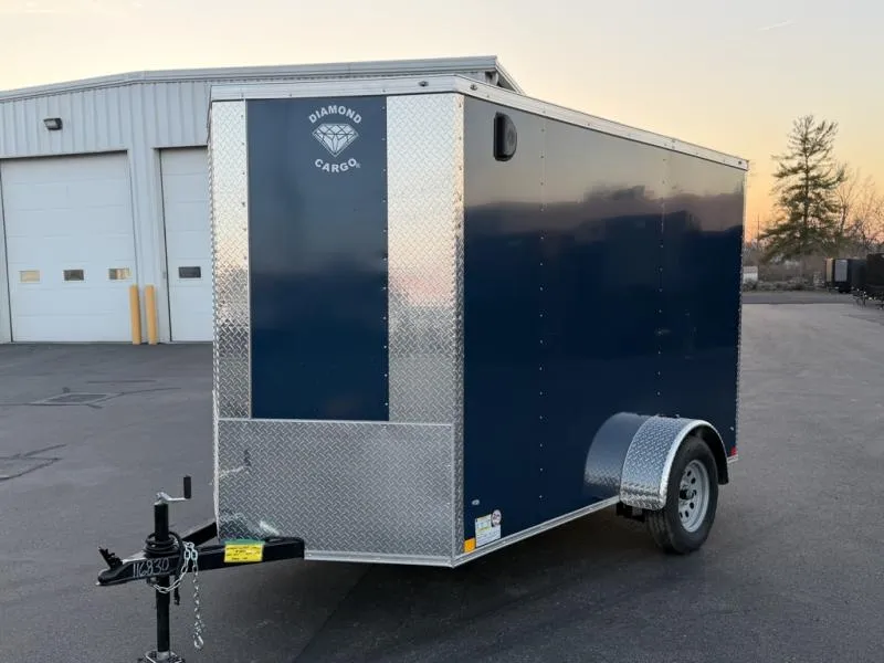 2026 Diamond Cargo 6' x 10' SA V-Nose Enclosed Trailer / 5 Year Warranty